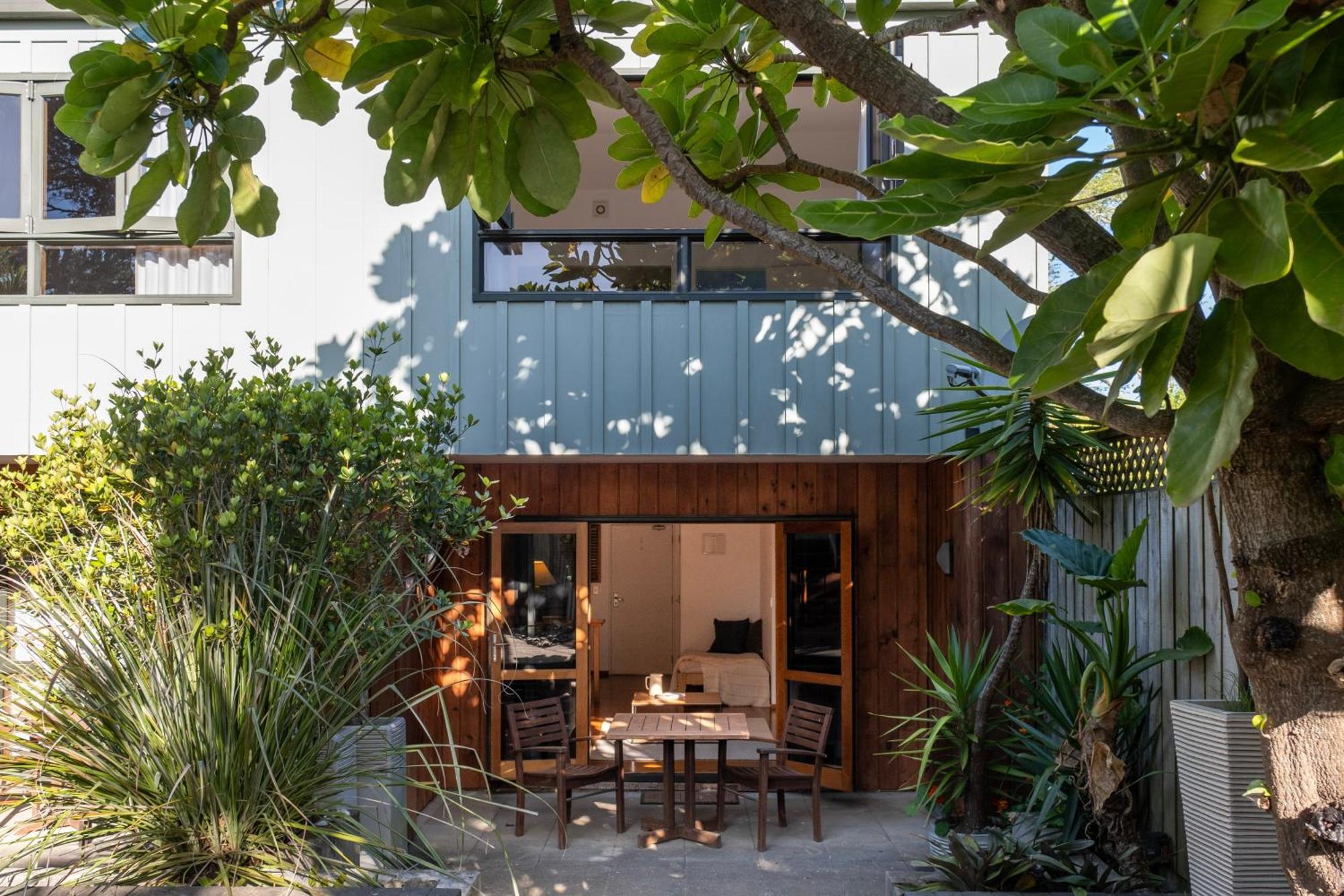 Bow Street Apartments & Cottage Raglan Ngoại thất bức ảnh