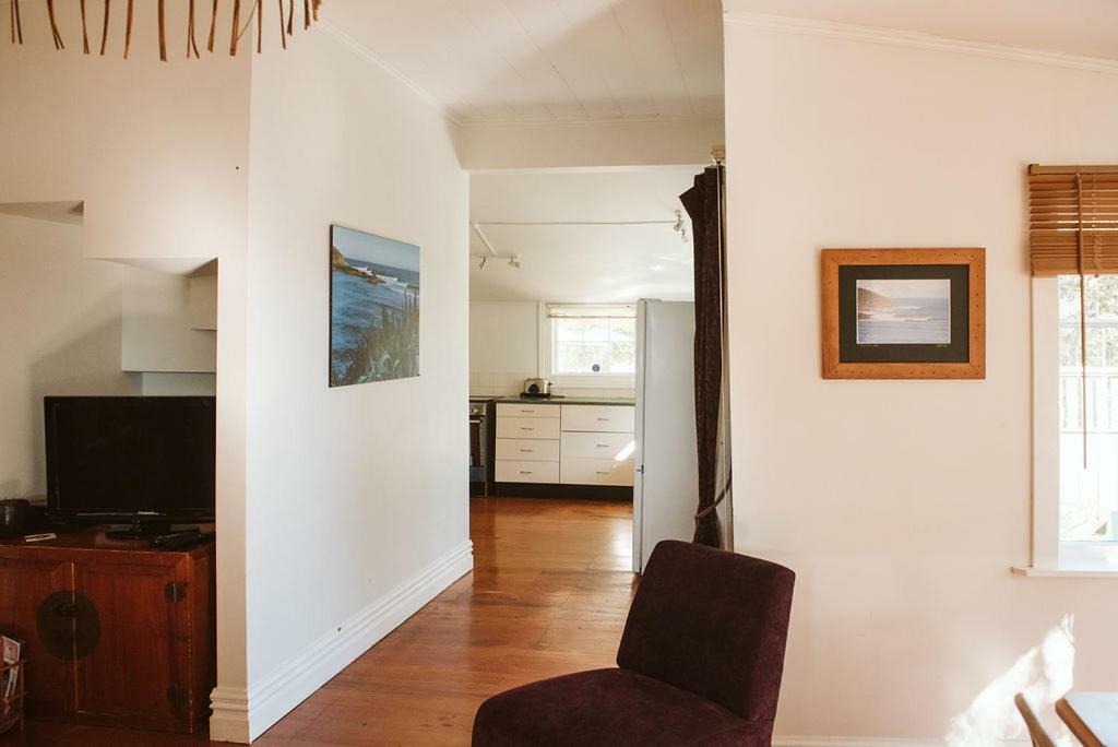 Bow Street Apartments & Cottage Raglan Ngoại thất bức ảnh